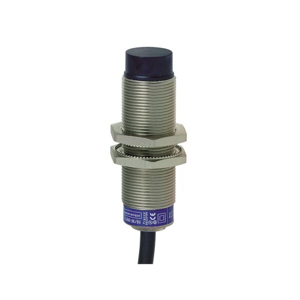Induktiv sensor XS2 sylindrisk M18 Sn 8 mm og tilkobling til r