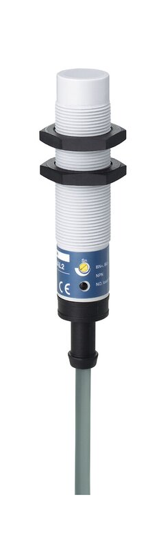 Kapasitiv tilstedeværelsesensor XT, sylindrisk M18, plast, Sn 8 mm, kabel 2 m