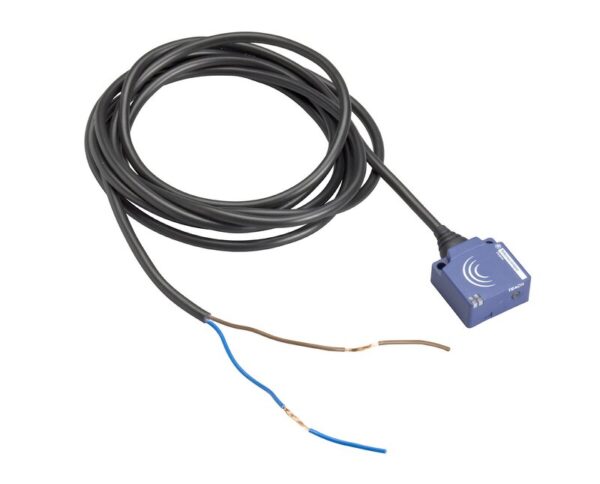 Induktiv sensor XS8 form E flat Sn 15 mm kabel 2m