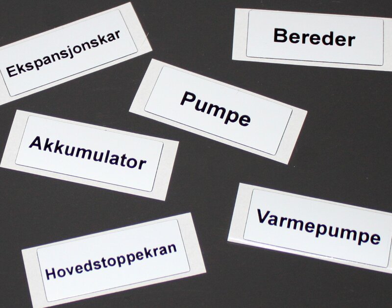 VVS Merking, "AKKUMULATOR" SKILT 48X19 I POSE - Bilde 1