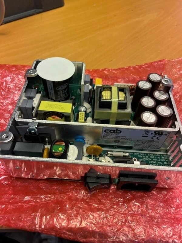 Ladere, POWER SUPPLY 551162.001 _ i7100